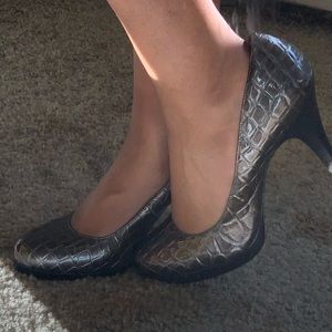 Faux Snakeskin Platform Heel